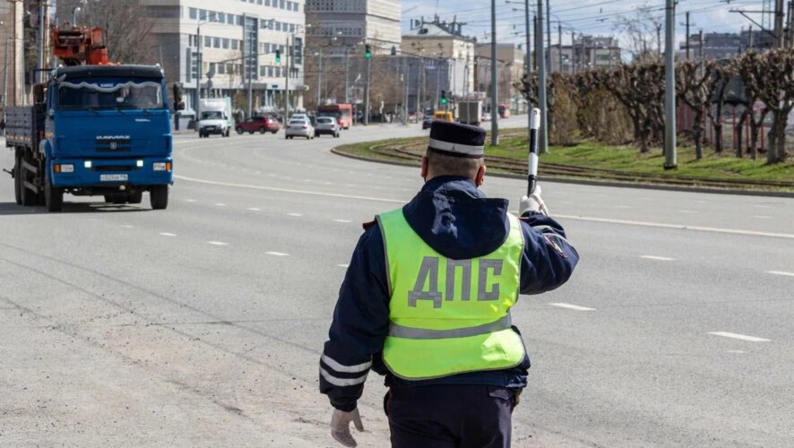 В Казани за сутки поймали восемь водителей без прав