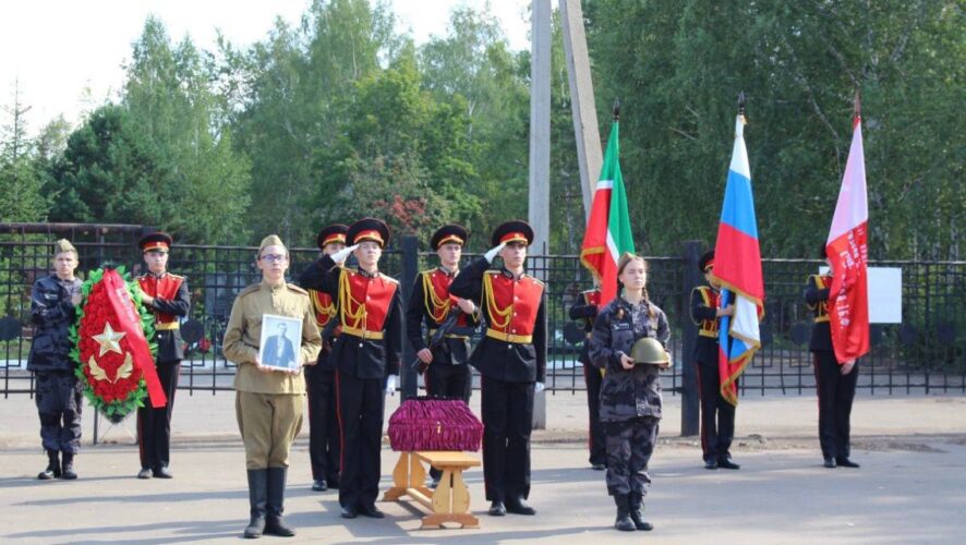 Героя Великой Отечественной войны перезахоронили в Челнах