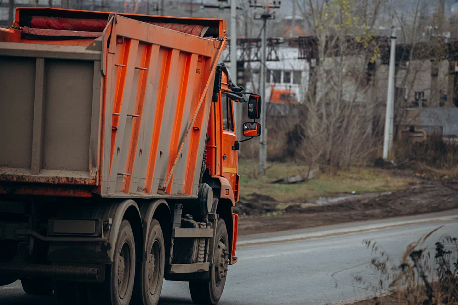 В Нижнекамске установили контроль за перевозкой сыпучих стройматериалов