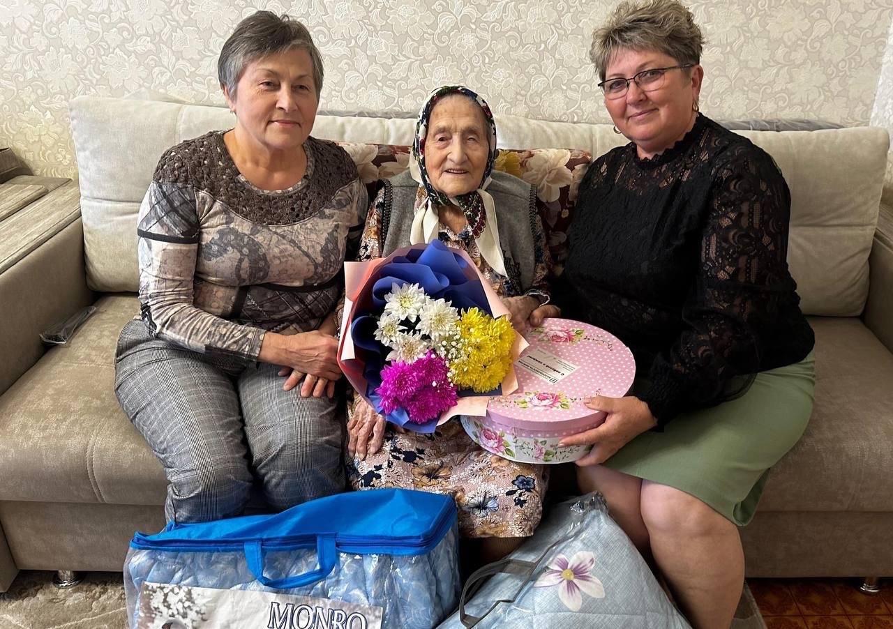 Ветерана Центрального района поздравили со 101-летием