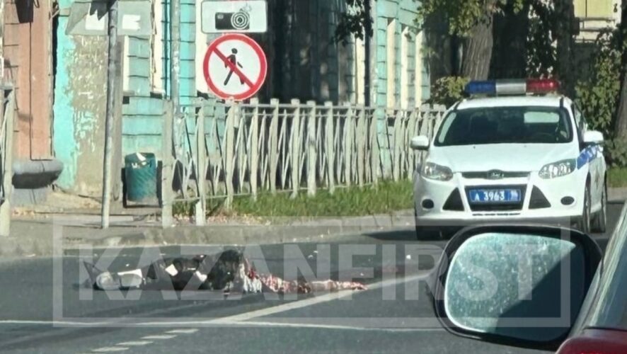 Попал в мертвую зону: момент смертельного ДТП в Казани попал на видео