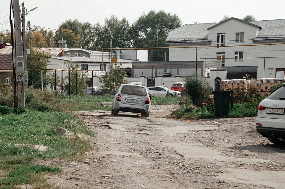 Фото: жители Орловки ждут потопов – в поселке не осталось дорог