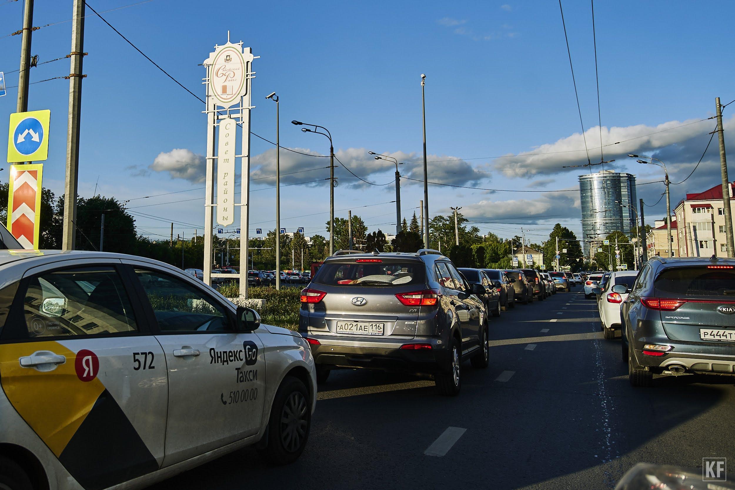 «Это большая проблема»: останутся ли в Татарстане таксисты после 1 сентября